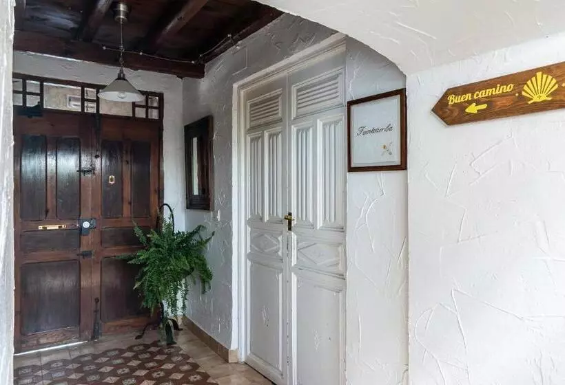 Albergue Lamorena