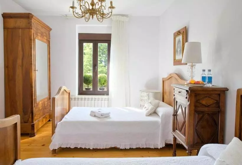 Albergue Lamorena