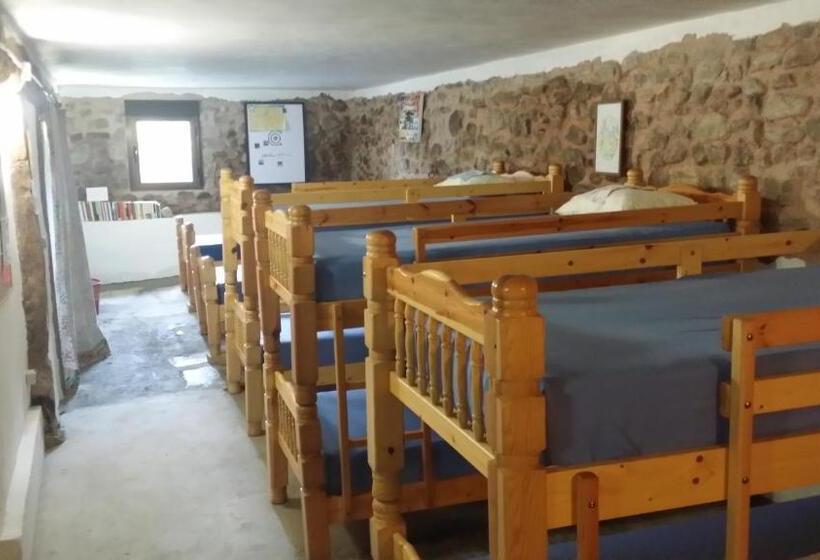 הוסטל Refugio Peregrinos Acacio & Orietta