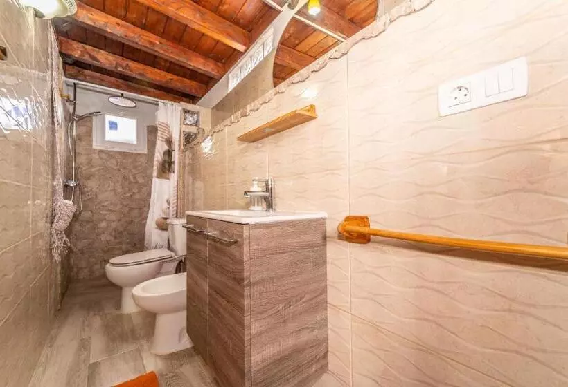 تختخواب و صبحانه Casa Giuliana