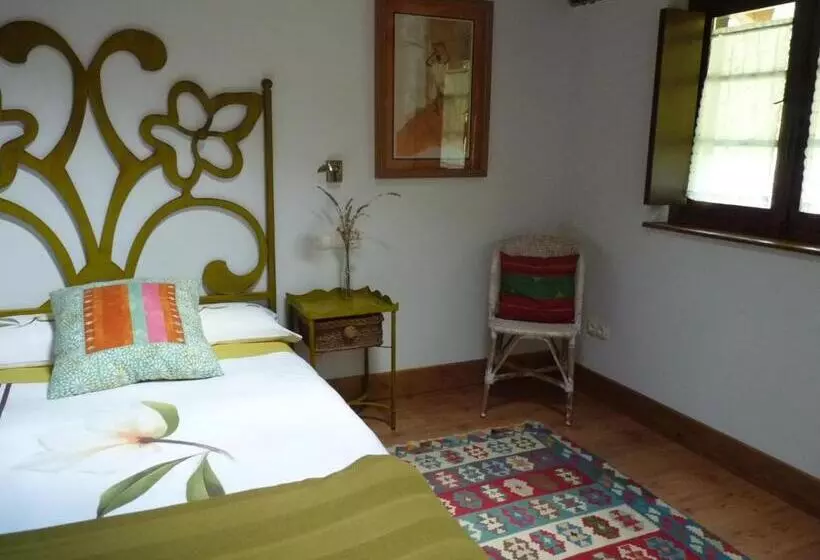 ベッドアンドブレックファースト Casa Rural Los Riegos