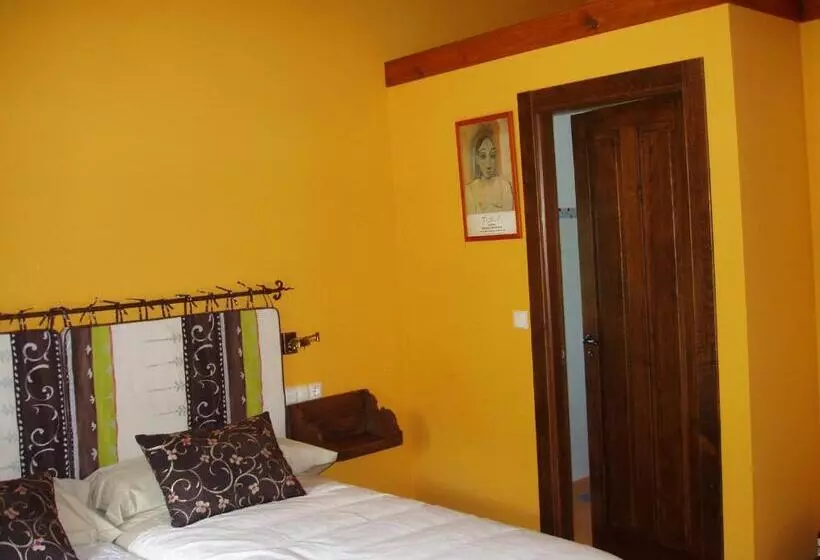 ベッドアンドブレックファースト Casa Rural Los Riegos