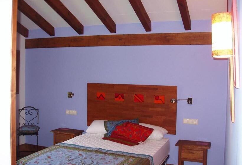 Bed and Breakfast Casa Rural Los Riegos