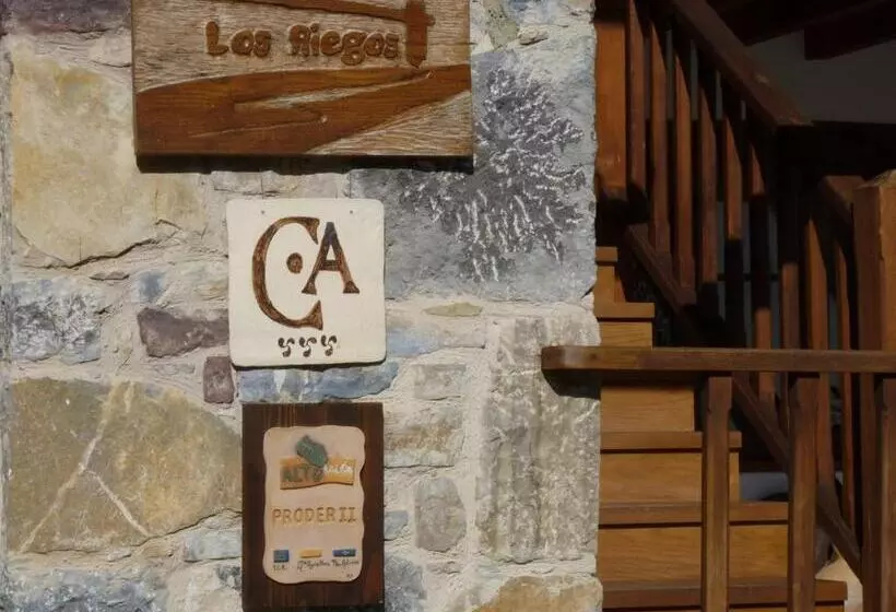 ベッドアンドブレックファースト Casa Rural Los Riegos