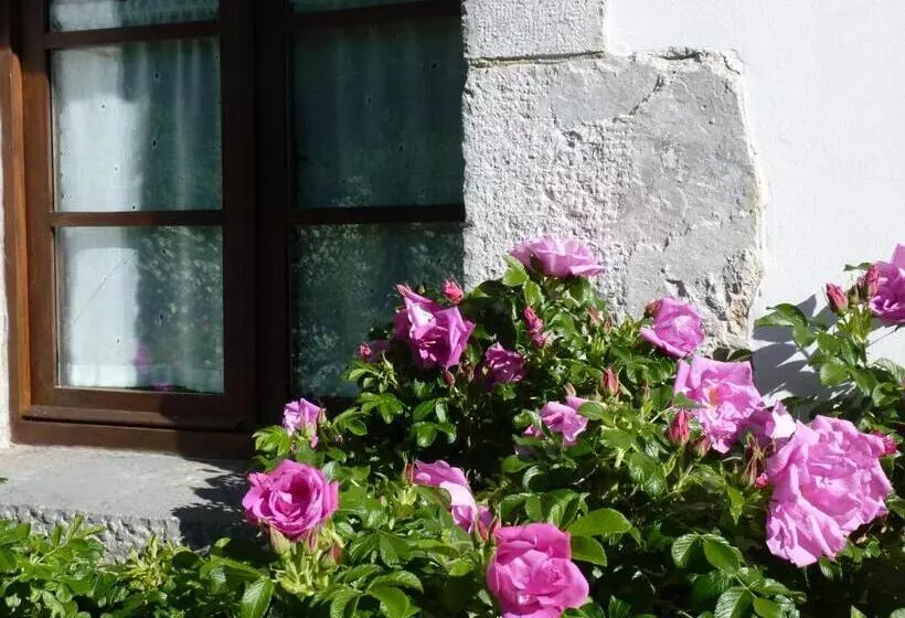 ベッドアンドブレックファースト Casa Rural Los Riegos