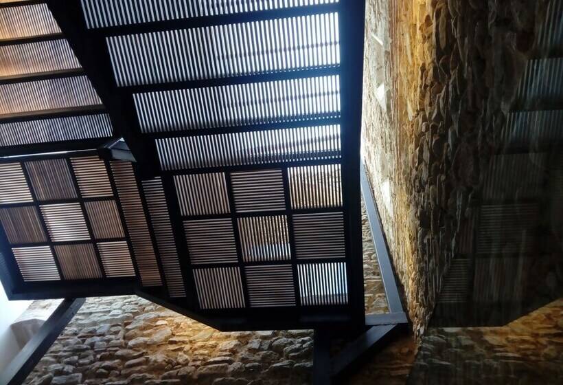 تختخواب و صبحانه Hospedería Diez Y Seis