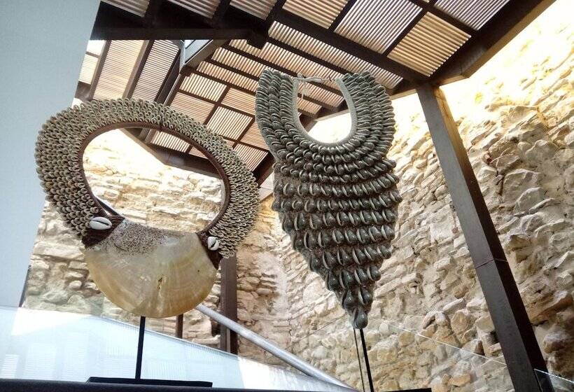 تختخواب و صبحانه Hospedería Diez Y Seis