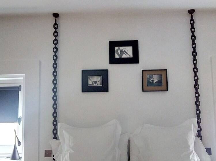 تختخواب و صبحانه Hospedería Diez Y Seis