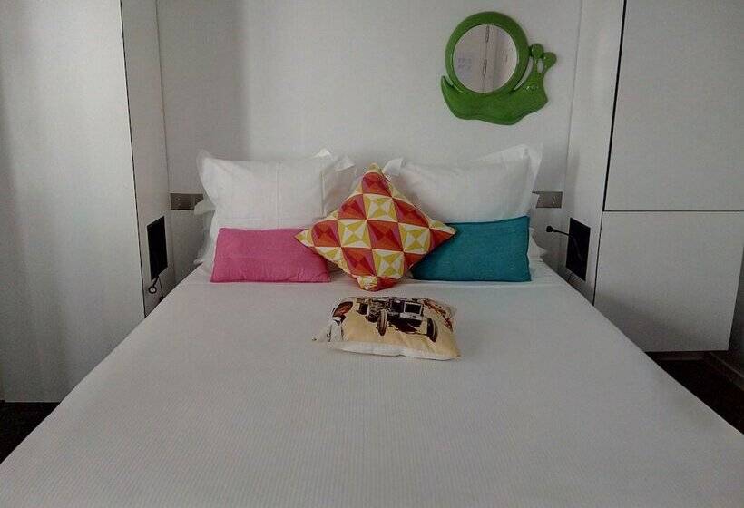 تختخواب و صبحانه Hospedería Diez Y Seis