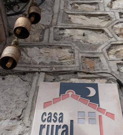 민박 La Alpargateria