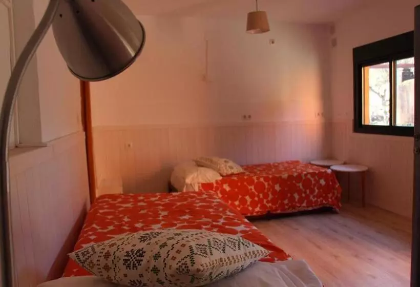 Hostel El Lago, Caceres
