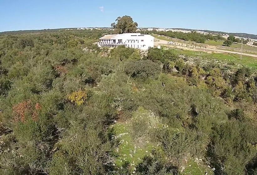 Hotelli Centro De Naturaleza Cañada Verde El Parque De Naturaleza Con Mas Experiencias De Andalucía