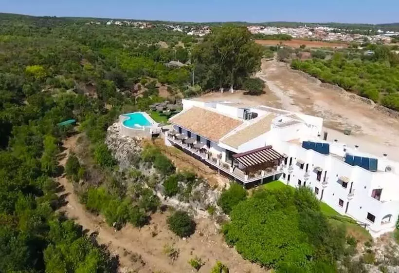 Hotelli Centro De Naturaleza Cañada Verde El Parque De Naturaleza Con Mas Experiencias De Andalucía