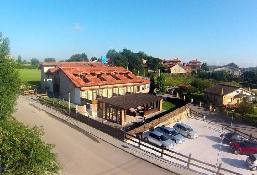 Hotel El Abuelo De La Cachava