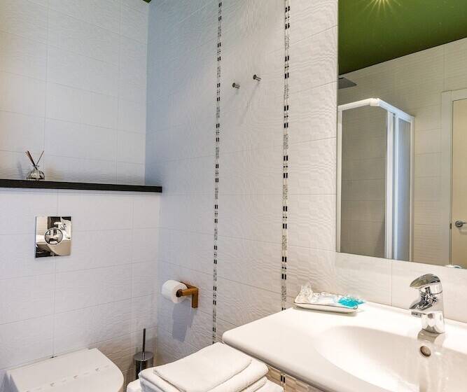 Hotel El Abuelo De La Cachava