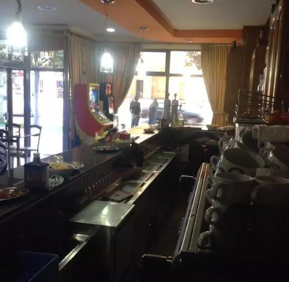 Hotel El Ancla