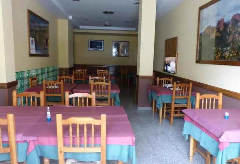 Hotel El Ancla