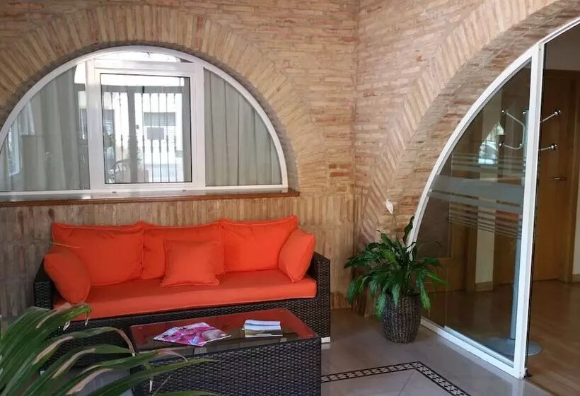 هتل Hospedería Rural Constitucion