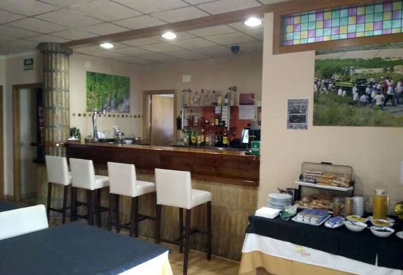 فندق Hospedería Rural Constitucion