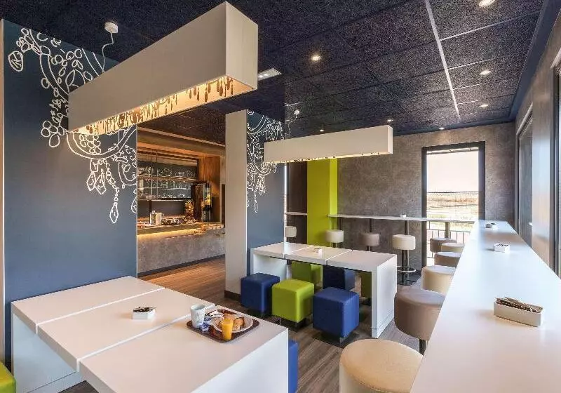 ホテル Ibis Budget Valencia Alcasser
