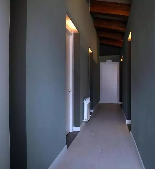 ホテル La Fonda Moreno