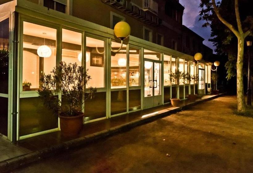 فندق Los Cazadores