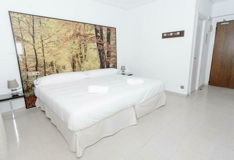 هتل Hacienda Guadalquivir