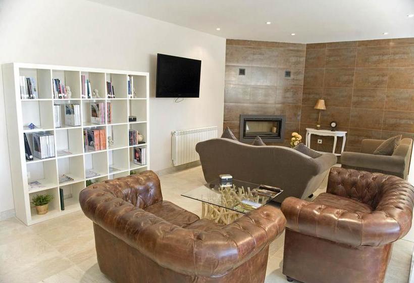 호텔 Palacio Ivan Tarin