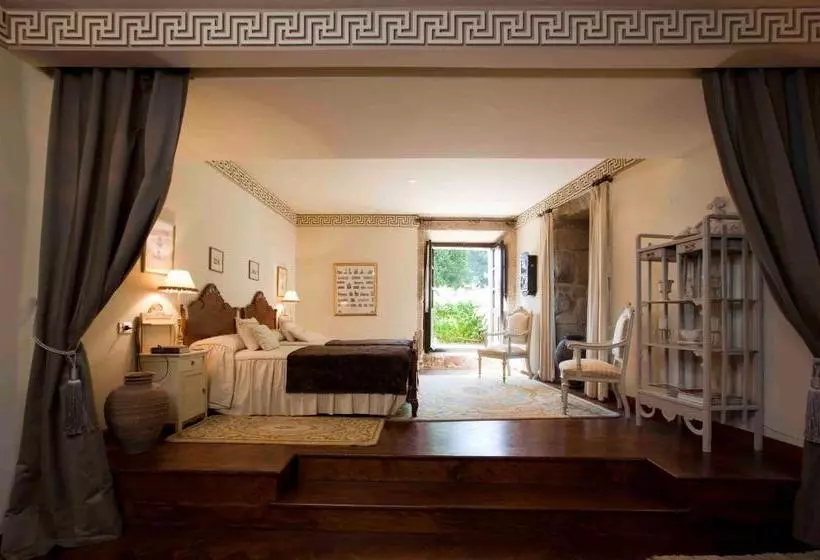 هتل Pazo De Bentraces