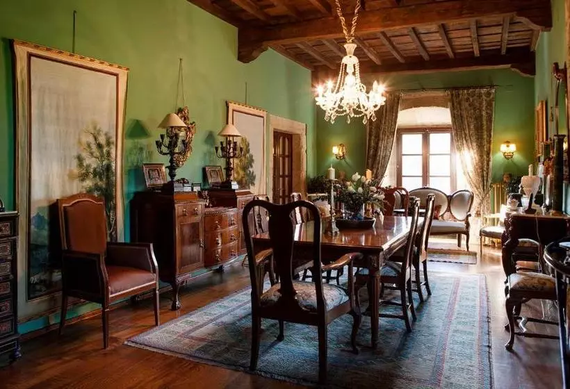 هتل Pazo De Bentraces