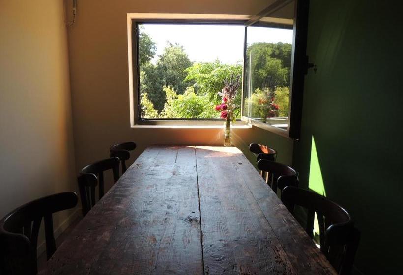 هتل Restaurant Lotus Priorat