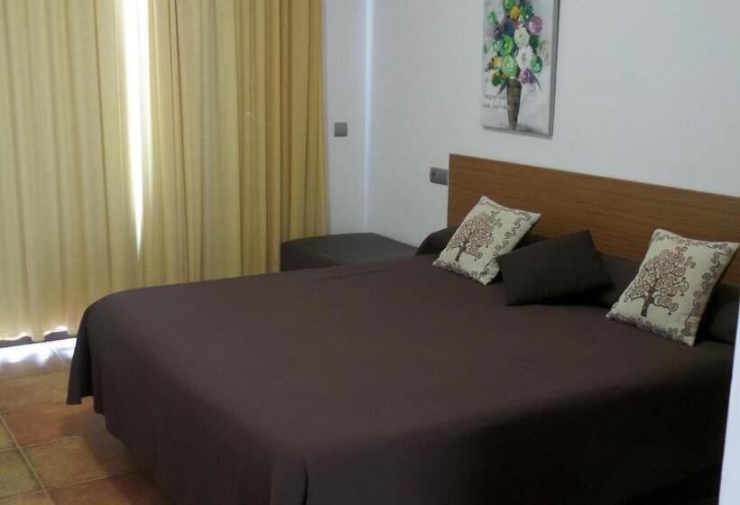 هتل Rural Cor De Prades