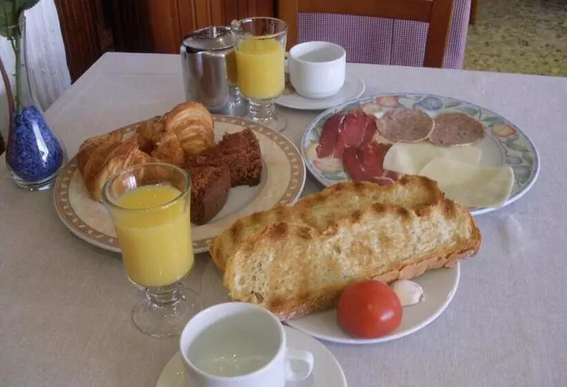 هتل Rural Ocell Francolí