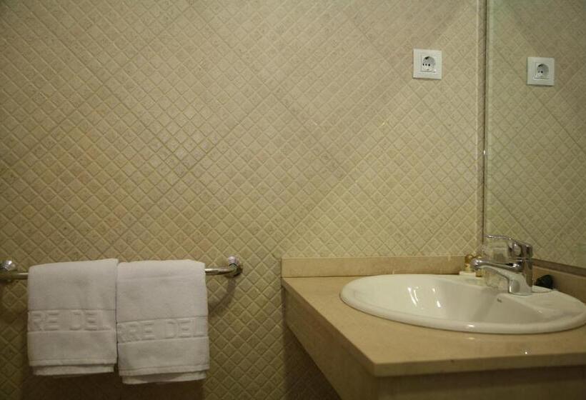 فندق Torre Del Oro