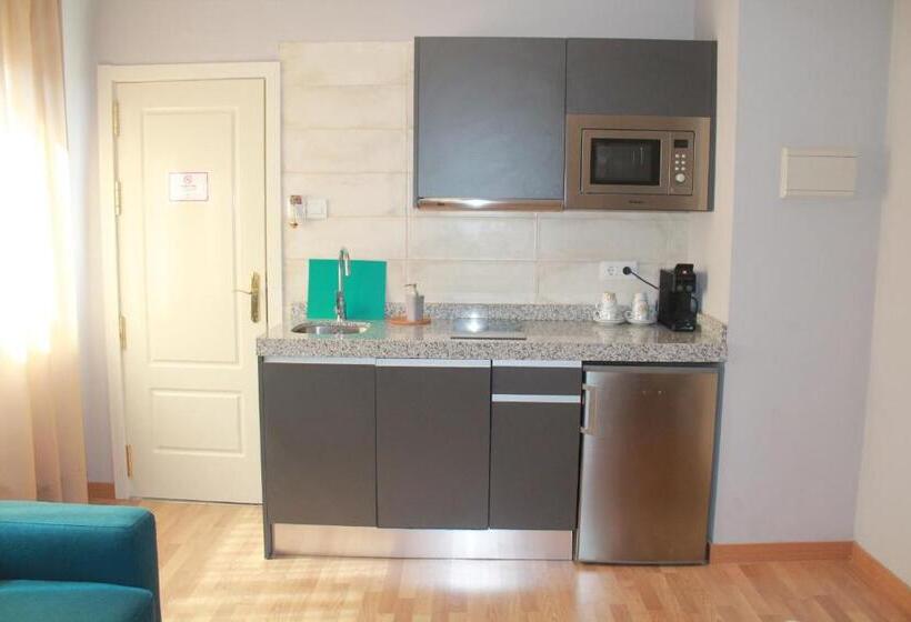 فندق Torre Del Oro