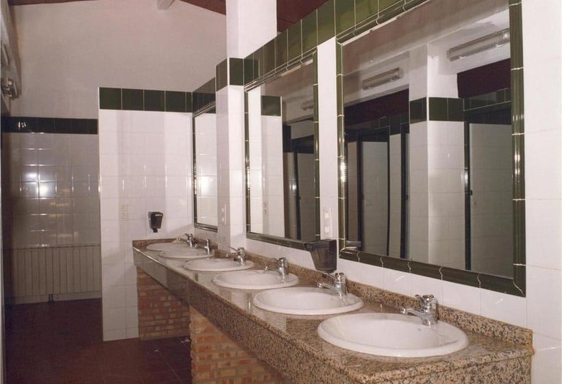 リゾートホテル Camping Rural Llanos De Arance