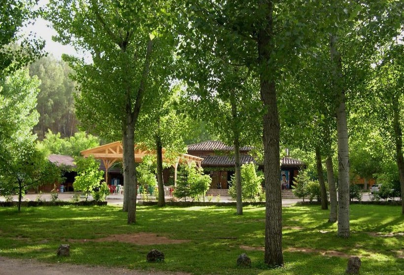 リゾートホテル Camping Rural Llanos De Arance