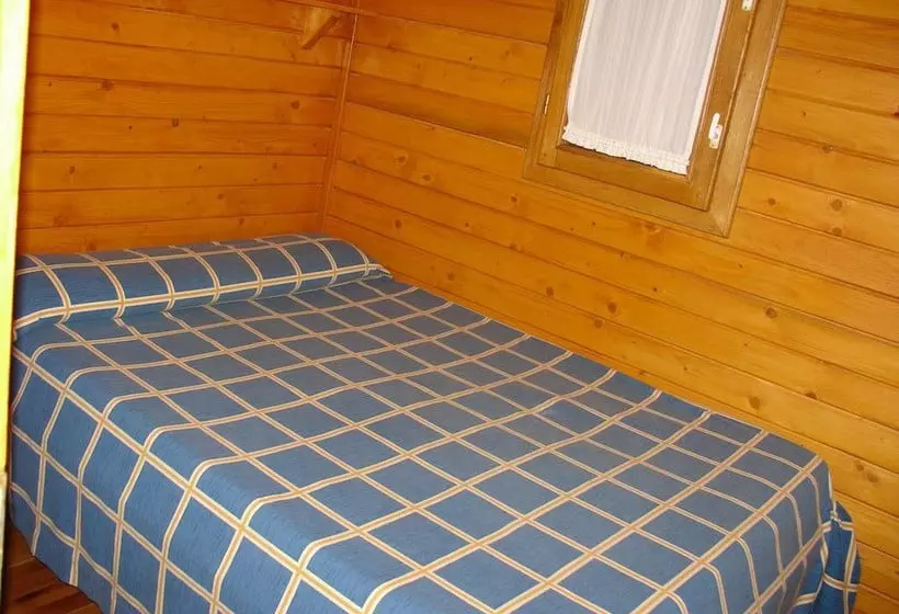 استراحتگاه Camping Rural Llanos De Arance
