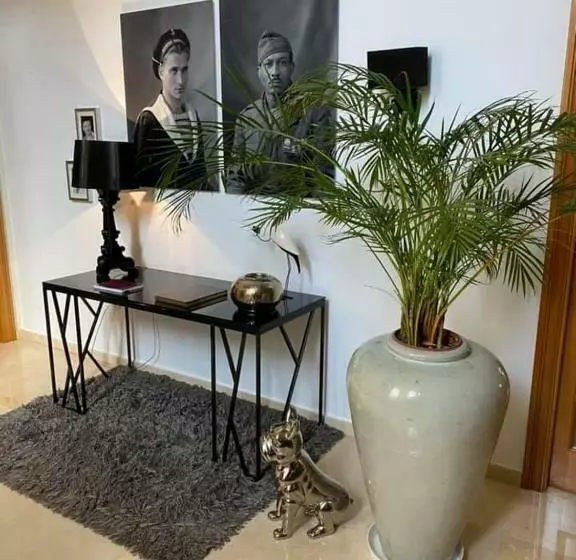تختخواب و صبحانه Villa El Paso