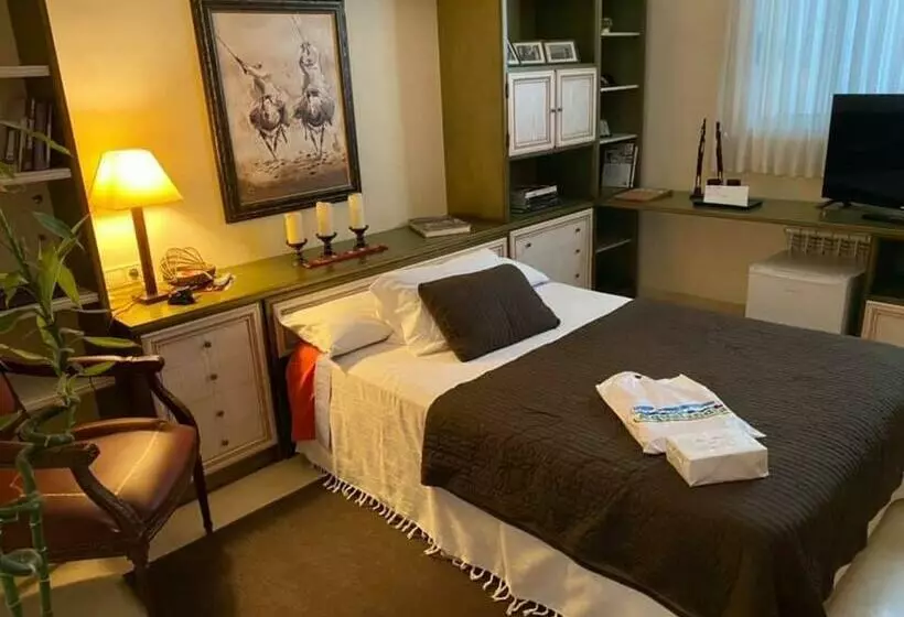 تختخواب و صبحانه Villa El Paso