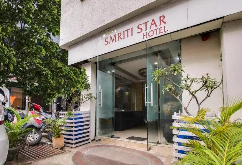 ホテル O Smriti Star