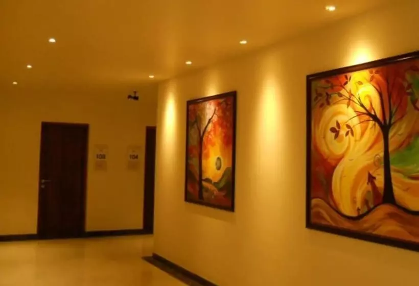 Hotelli Grand 3d