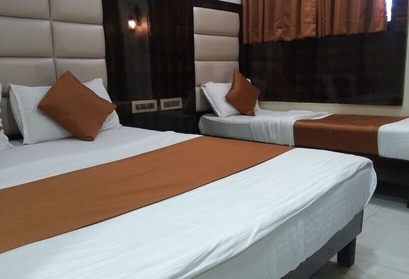 فندق Karishma Dadar