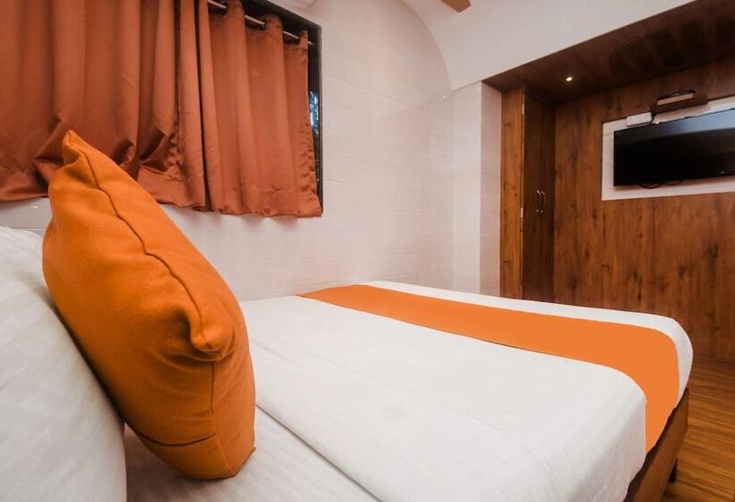 فندق Karishma Dadar