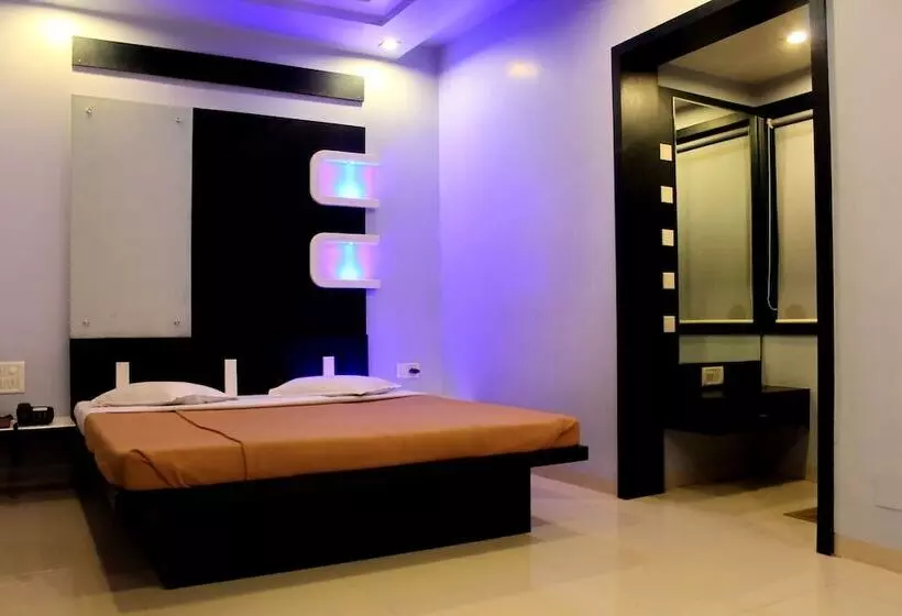 Hotelli Kuber