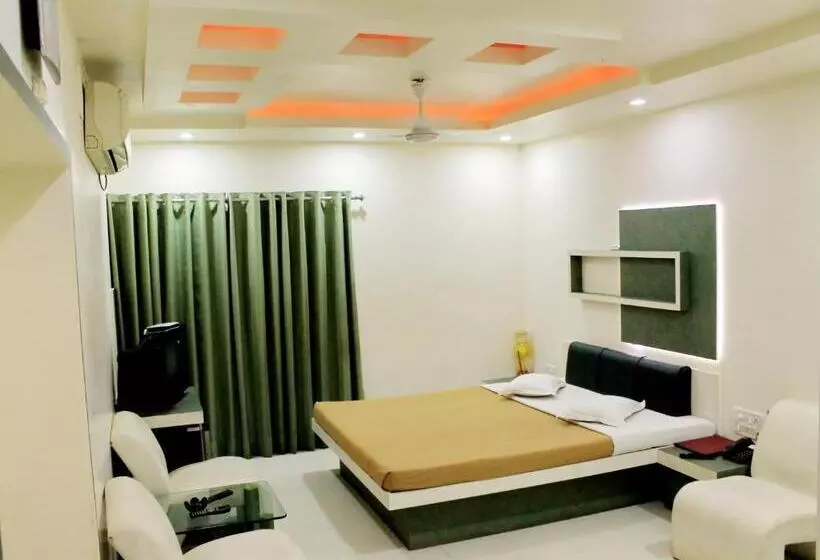 Hotelli Kuber