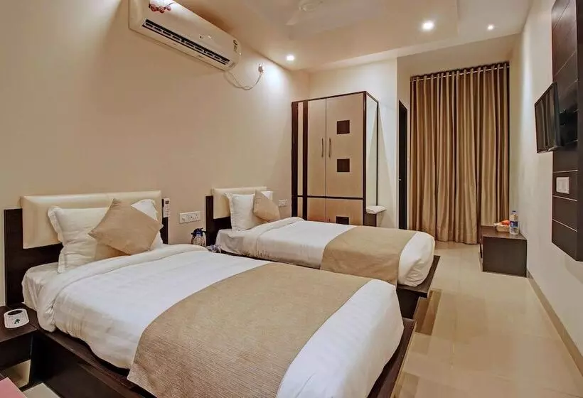 Hotelli Nawalgarh Plaza