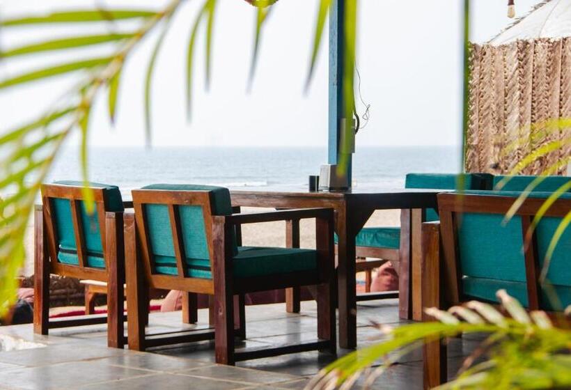 Hotel New Common Home