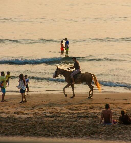 Hotel New Common Home