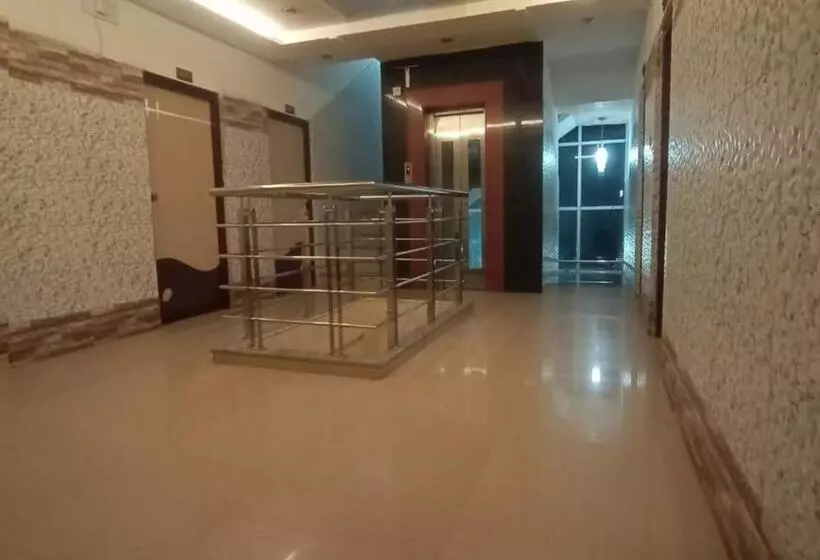 Hotelli Omni Plaza
